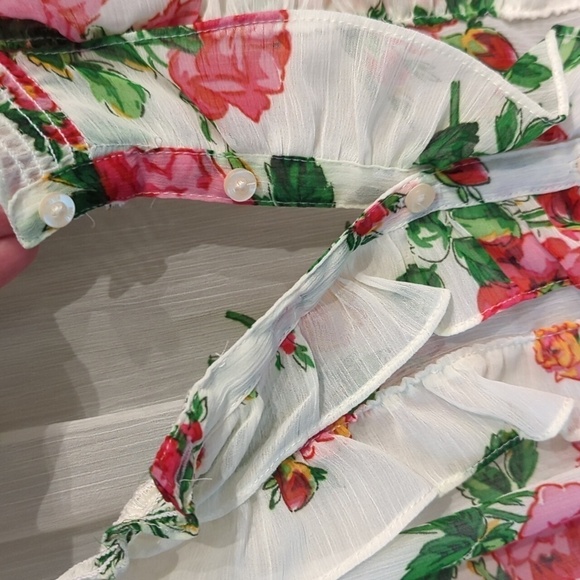 Hollister Y2K See Through Floral Flutter Top Beach Festival Medium Roses - Picture 7 of 8